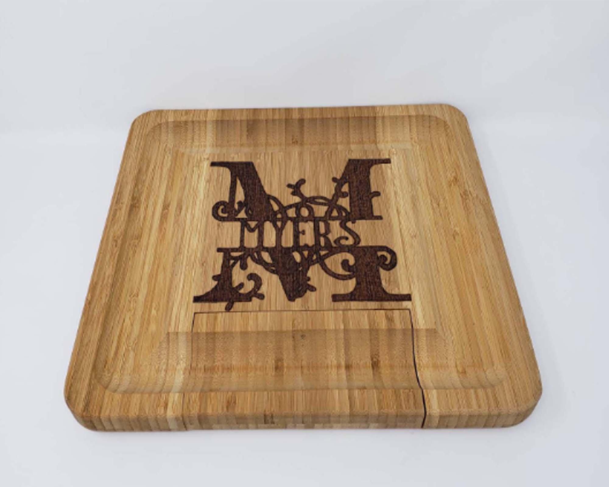 Monogrammed Cheese board | Personalized Cheese Board Set | Custom Cheese Board | Wooden Cheese Board | Charcuterie Board - This & That Solutions - Monogrammed Cheese board | Personalized Cheese Board Set | Custom Cheese Board | Wooden Cheese Board | Charcuterie Board - Personalized Gifts & Custom Home Decor