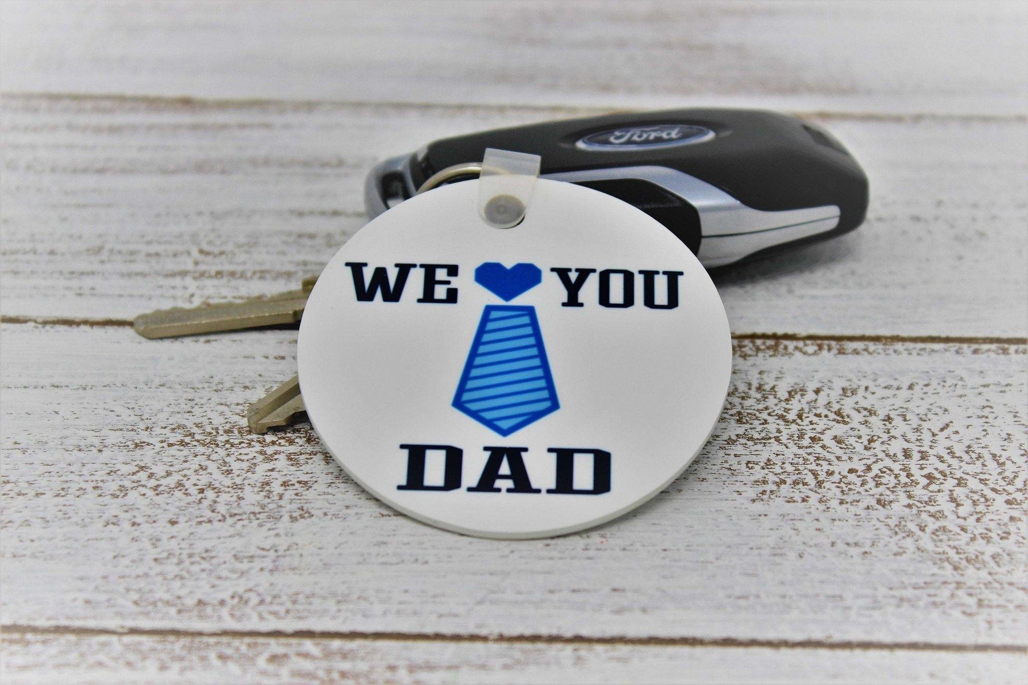 Monogrammed Key Chain | Personalized Key Chain | We love you dad - This & That Solutions - Monogrammed Key Chain | Personalized Key Chain | We love you dad - Personalized Gifts & Custom Home Decor